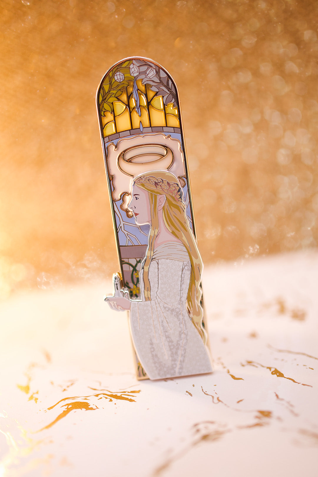 The Queen - Triptych Windows
