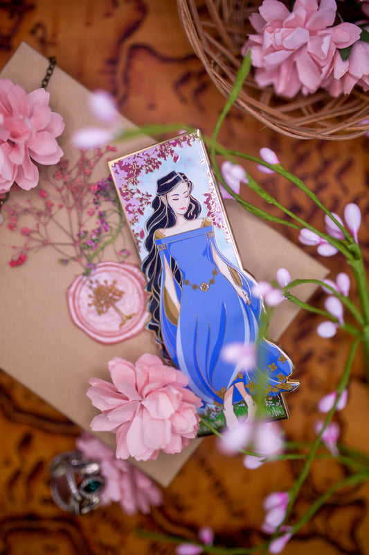 Maidens of Middle Earth - Luthien Spring Pin